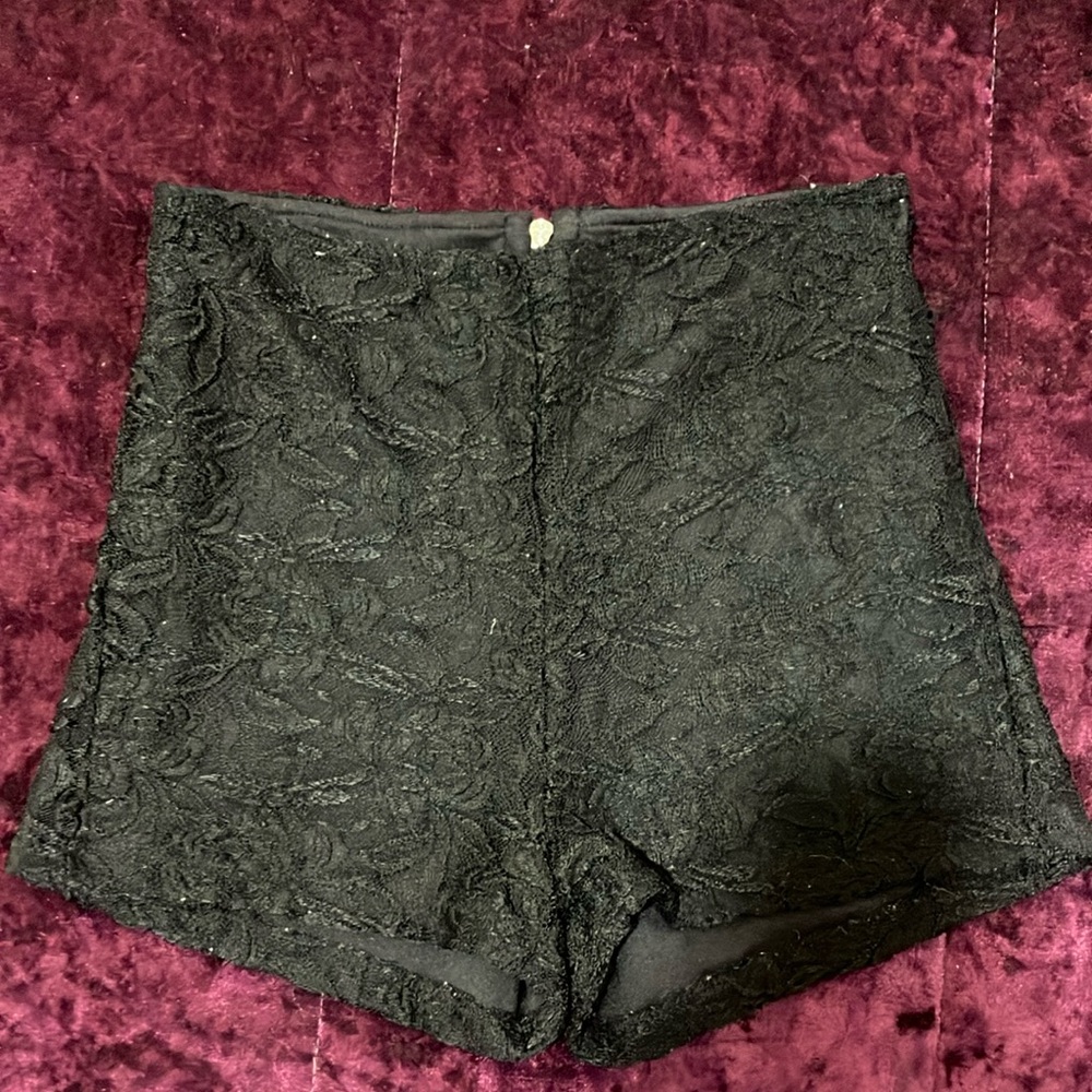 Elegant Black Lace Women Shorts